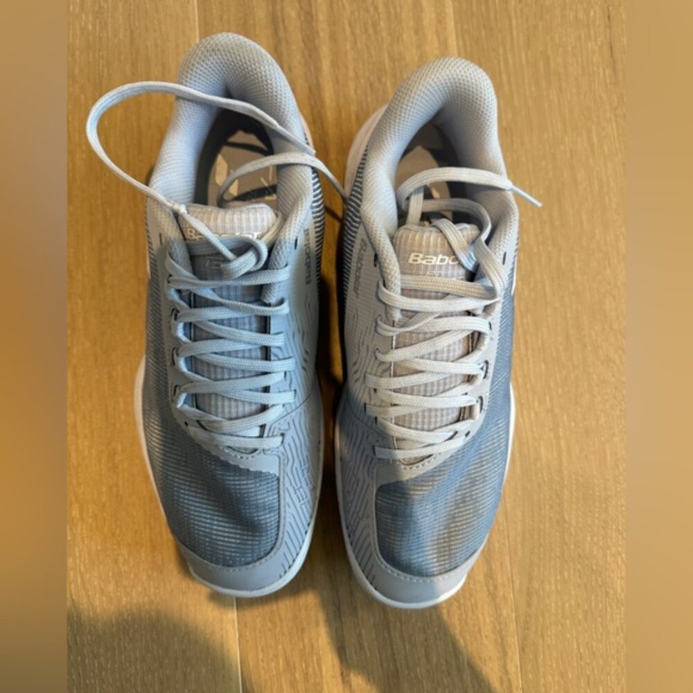 Babolat Women’s Tennis Shoes 8.5 Indoor Court Athletic